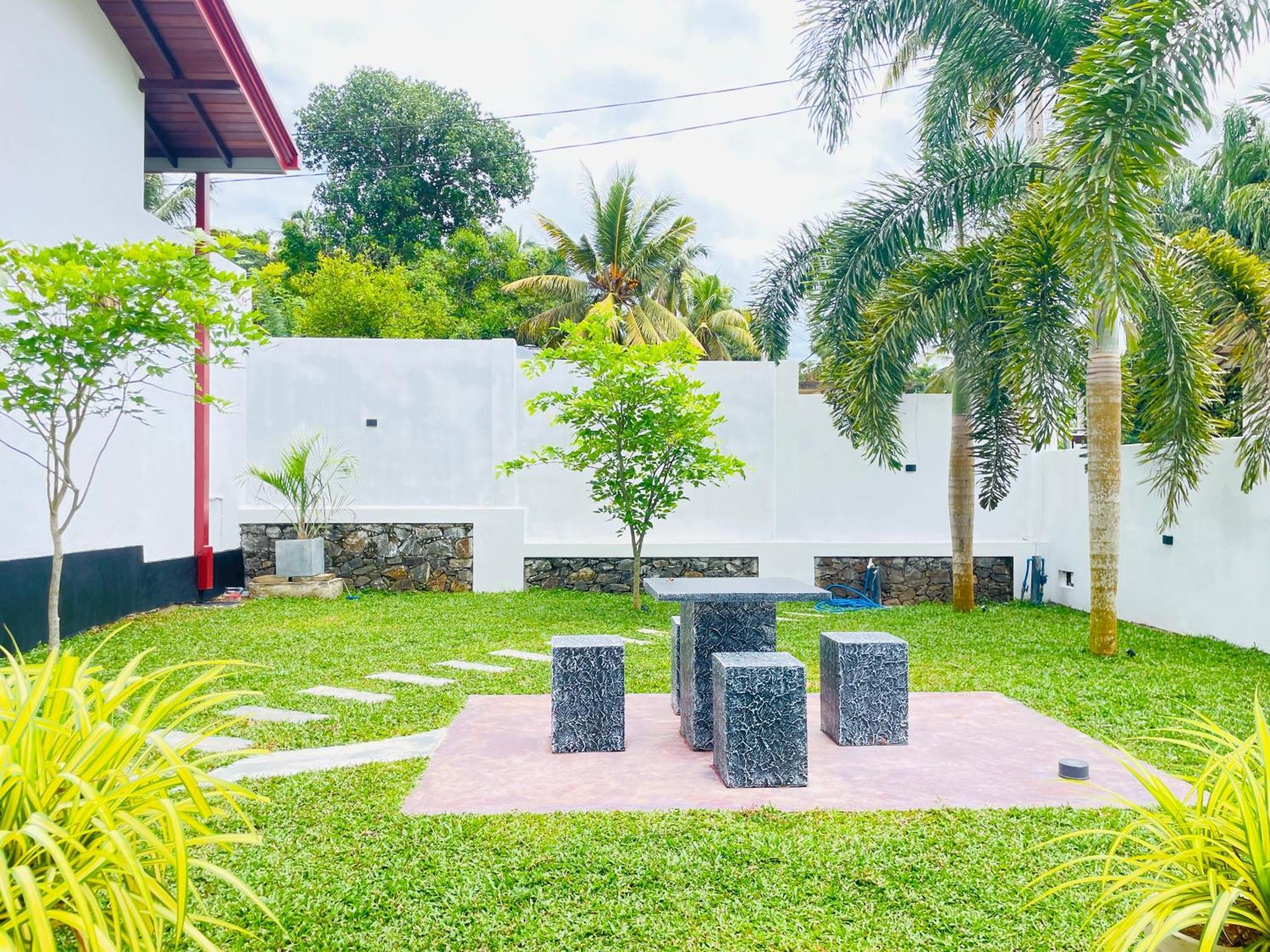 Thara Inn Villa ديكويلاّ تين المظهر الخارجي الصورة